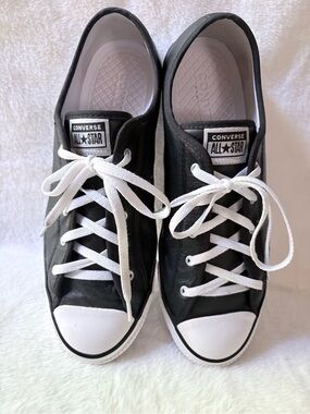 Converse leather Black Low Top Sneakers with White Accents